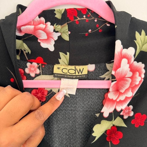 Y2K BLACK CDW FLORAL HIGH NECK TOP - Picture 5 of 6